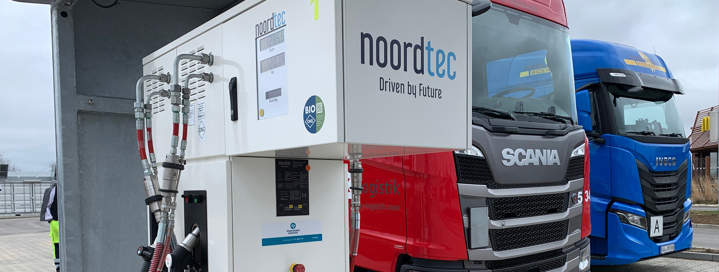 Zapfsäule einer BioCNG Tankstelle von Noordtec für die Stadtwerke Rostock